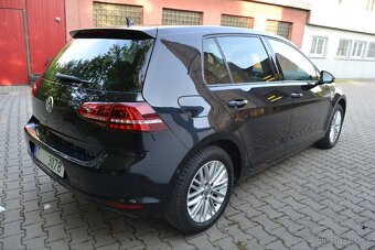 Volkswagen GOLF VII 1.2Tsi 63kw CUP benzín rok 2014 - 4