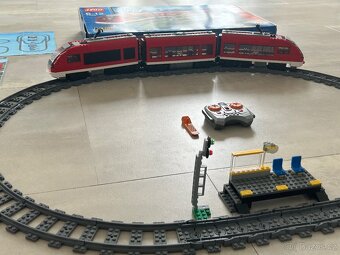 LEGO City 7938 vysokorychlostní osobní vlak - 4
