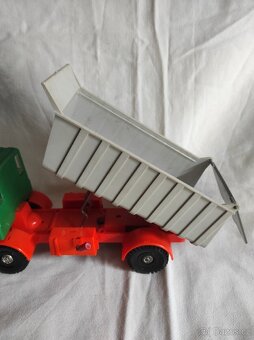Stará hračka - náklaďák - made in GDR - 4