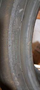 Pneu zimní 215/ 45 /16 - 4