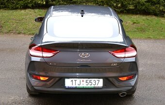 Prodám osobní automobil Hyundai i30 Fastback 1,4 T-GDI 103 k - 4