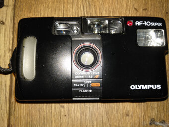 Prodám plně funkční fotoaparát Olympus AF-10 Super - 4