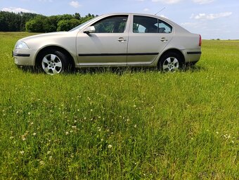 Škoda Octavia II 1.9Tdi 77kw originál nízký nájezd - 4
