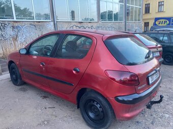 Peugeot 206 1.4HDI 50 KW. Rok 2003. Tažné - 4
