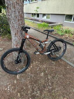 KONA STINKY. Garbanzo  - freeride/ Dh - 4
