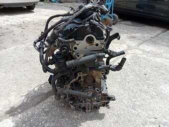 Motor BKC 1.9 Tdi 77Kw - 4