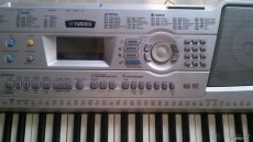 Profesionální klávesy YAMAHA - NOVÉ + veškeré příslušenství - 4