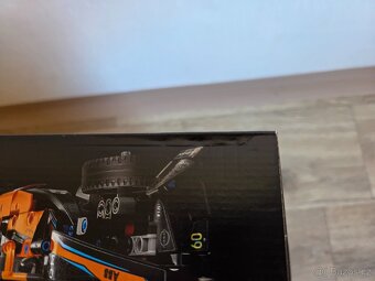 Lego Technic 42169 NEOM McLaren Extreme E - 4