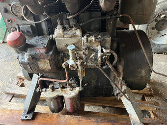 Komplení, funkční motor Slávia - 4