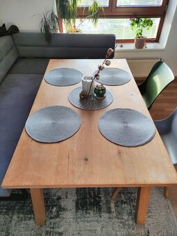 Krásný dubový jídelní stůl 160x90 cm - 4