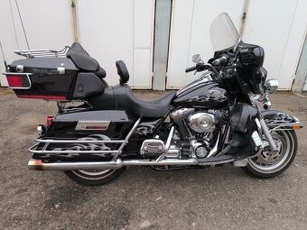 HARLEY DAVIDSON ELECTRA GLADE - 4