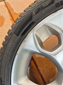 Prodám Alu disk Ford s pneumatikami Kumho SOLUS 4S HA32 - 4