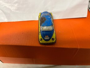 Autíčko na klíček - 4