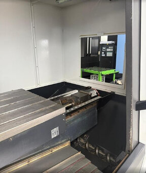 Obráběcí centra - vertikální DNM 6700 - 4