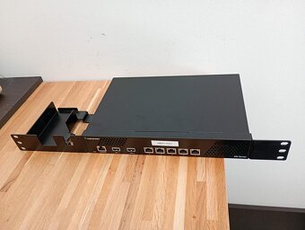 Forcepoint Stonesoft 300 Series FW-321 - 4