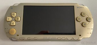 PSP 1000 Gold (ND) - 4