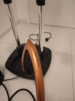 Napařovač oděvů Tefal QT1020E0 - 4