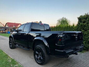Dodge Ram 1500 5.7 HEMI - 4x4 - 2019 - OFFROAD PAKET - 4