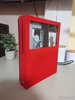 Xbox One S 1TB s LED upgradem a hrami zdarma - 4