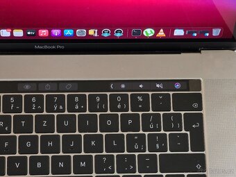 Macbook Pro 15" - 4