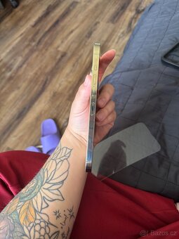 Prodám iPhone 13 pro max 128GB - 4