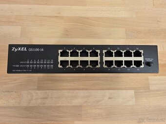 Switch Zyxel GS1100-16 – 16portový Gigabit - 4