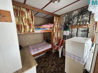 Prodej chata, 20 m2 - pozemek 351m2 - Třebíč, ev.č. 01784 - 4