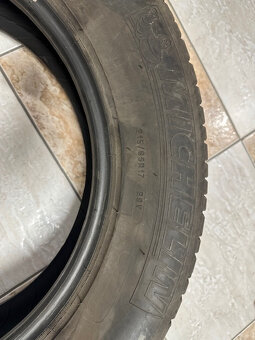 215/65 R17 - 4