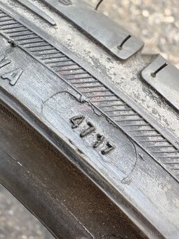 Letní pneu 235/30r20 - 4