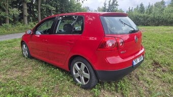 VW Golf 5 1.6 FSI 85 KW najeto 123 tisíc - 4