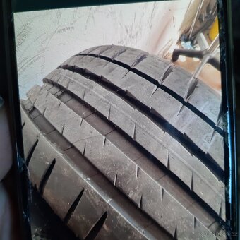 225/40/18 Michelin Pilot Sport 4 letní DOT22 7mm - 4