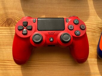 Dualshock 4 - 4