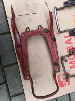 Podsedlový rámeček Jawa 250/353,350/354 - 4