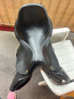 Kontaktní skokové sedlo Jeffries, 16,5” posedlí - 4