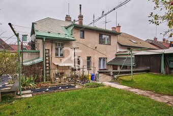 Prodej rodinného domu se zahradou a samostatnou garáží v obc - 4