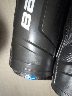 Holení chrániče Bauer - 4