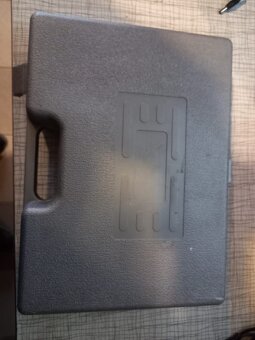 nevyužitá aku vrtačku FERM 1200 včetně kufru - 4