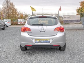 Opel Astra ČR 1.6i 16V 1 majitelka - 4