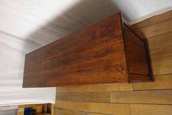 Velká masivní komoda TEAK - 4