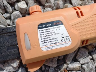 Elektrický prořezávač větví - 4