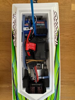 Traxxas Blast RTR zelený - 4