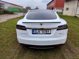 Tesla Model S P85+ 2014 zdarma dobijeni - 4