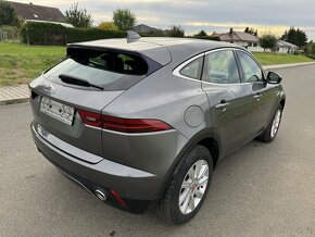 Jaguar E-pace - 4