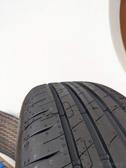 Nové pneu GOODYEAR Efficient 205/60 R16 92H, 4 ks - 4