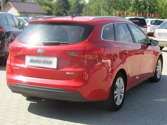 Kia Ceed 1.6 CRDi , 94 kW nafta, 2015 - 4