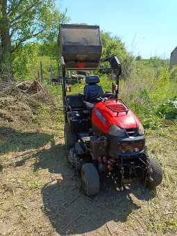 Zahradní profi sekací traktor Wisconsin Piraňa W3651 - 4