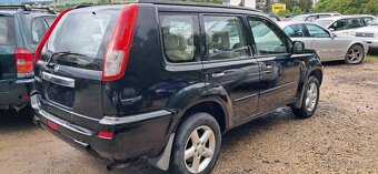 Nissan X-Trail 2,0 benzin 4x4 bez korozie z Talianska,Neapol - 4