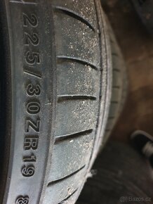 R19 5x108 pneu 225/35 - 4