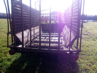 Sběrací vůz na seno , trávu - 4