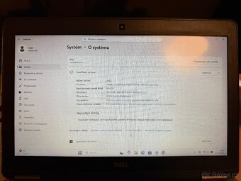 Kompaktní Dell Latitude E7240 (i5, 8GB RAM, 128GB SSD) - 4